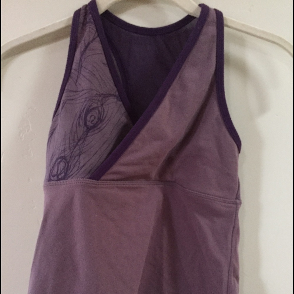 Lululemon tank!! ACCEPTING ALL REASONABLE OFFERS!!
