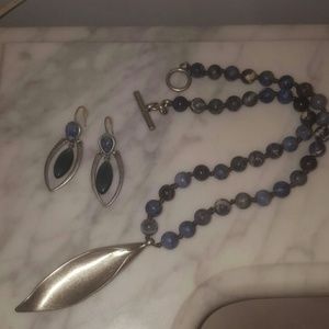 Gorgeous Kenneth Cole Reaction beaded set