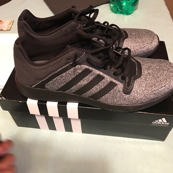 Adidas 🔥🔥🔥 - Picture 2 of 4