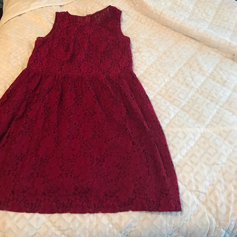 Elegant soft lace dress