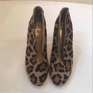 Butter Women's Leopard Ankle Boot, Size 7