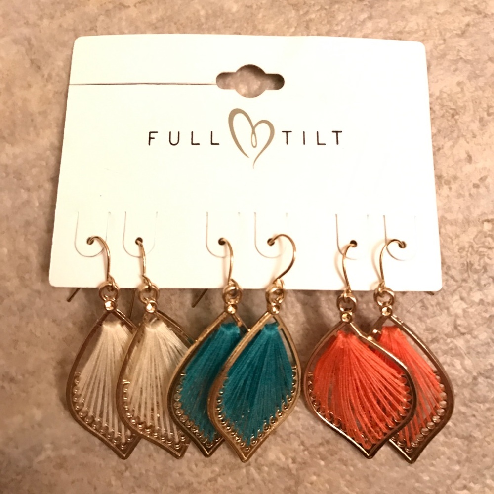 3pk earrings