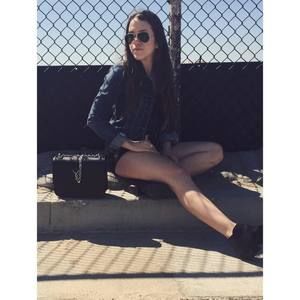 Meet your Posher, Yanira