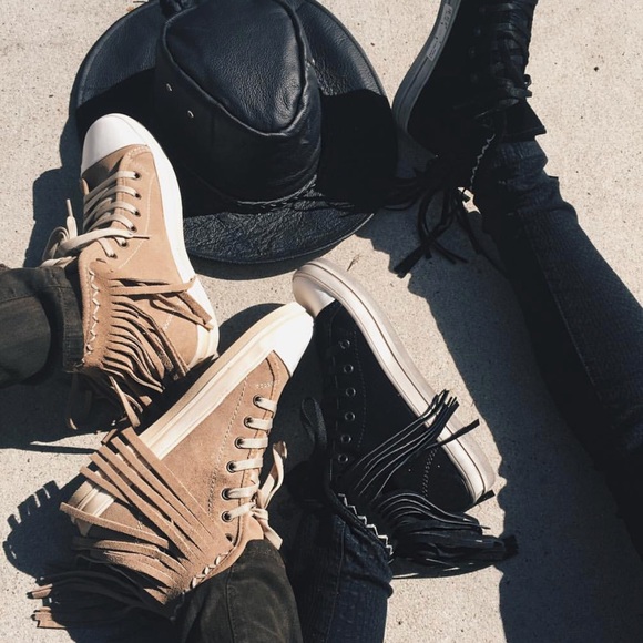 LF Taupe sneakers - Picture 2 of 5