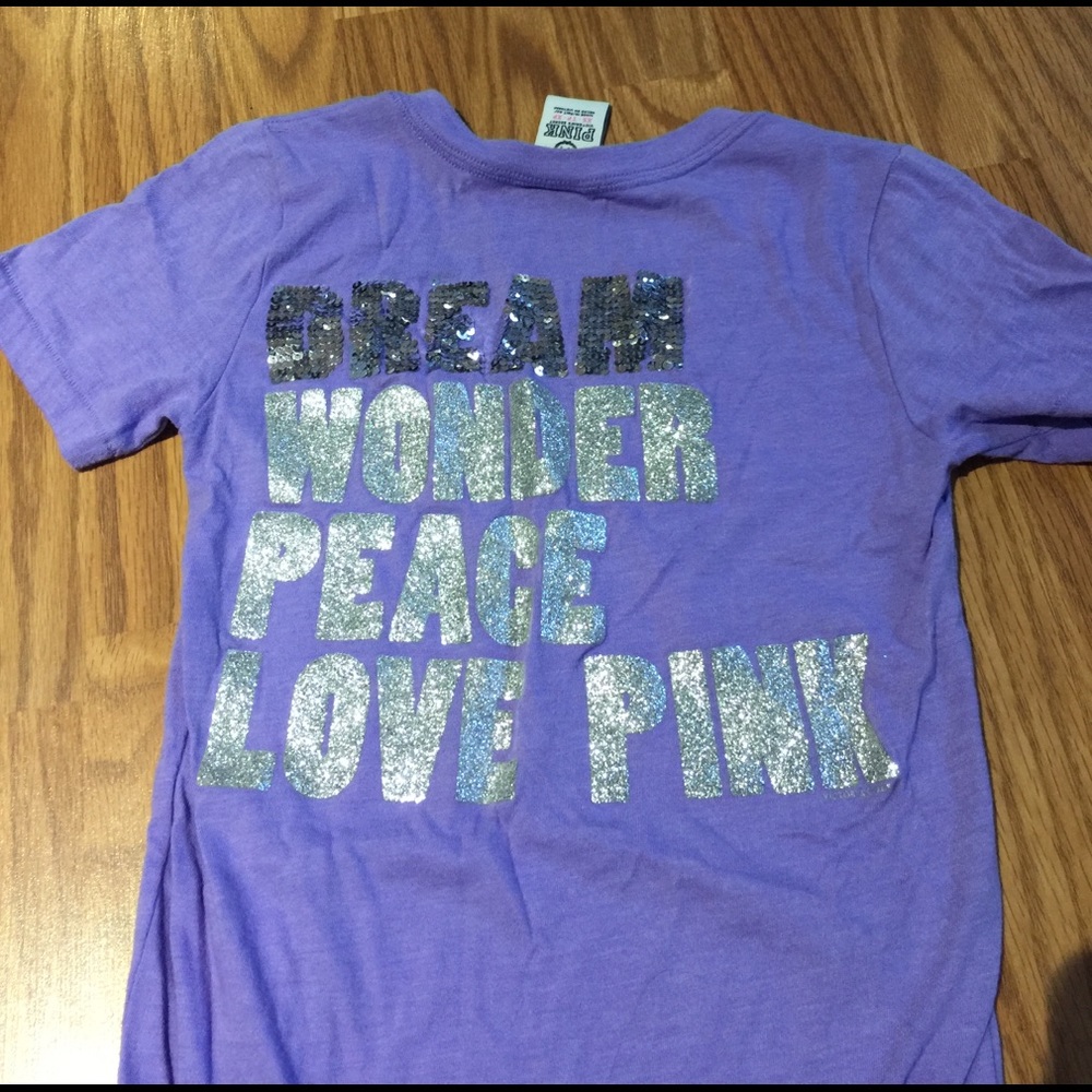 Purple V neck VS pink tee