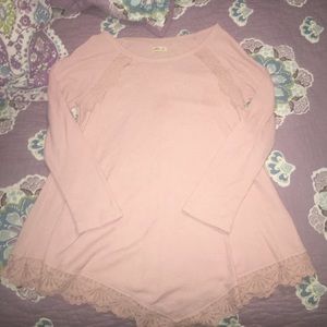 A pink shirt from Hollister!😁