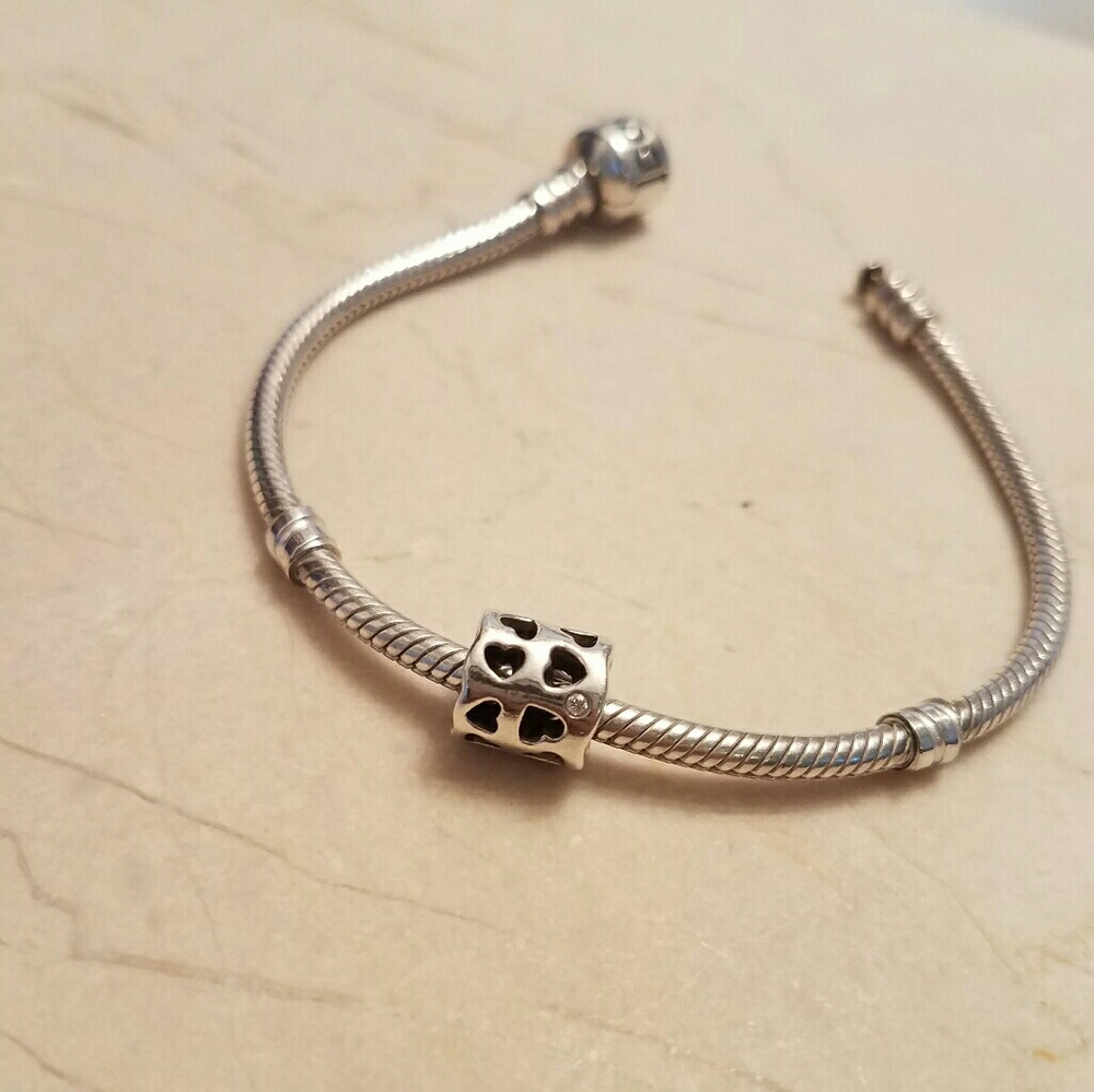 Pandora heart with rhinestones charm (authentic)