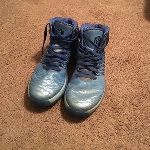 Adidas derrick roses