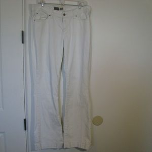 Levi's white modern boot cut jeans