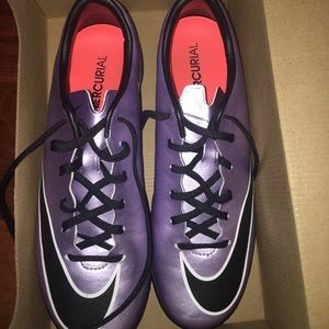Nike indoor soccer cleats
