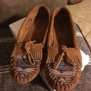 Minnetonka El Paso size 8