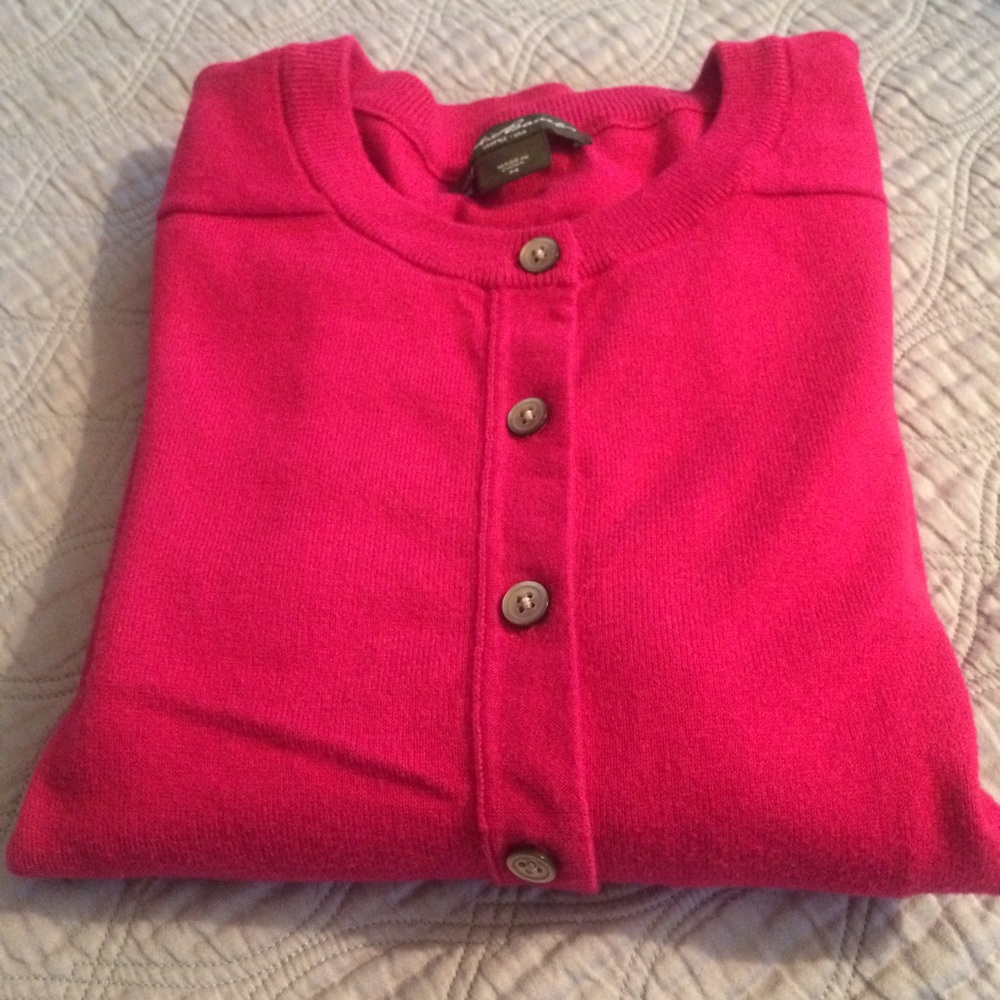 ‼️LAST CHANCE‼️Eddie Bauer hot pink cardigan