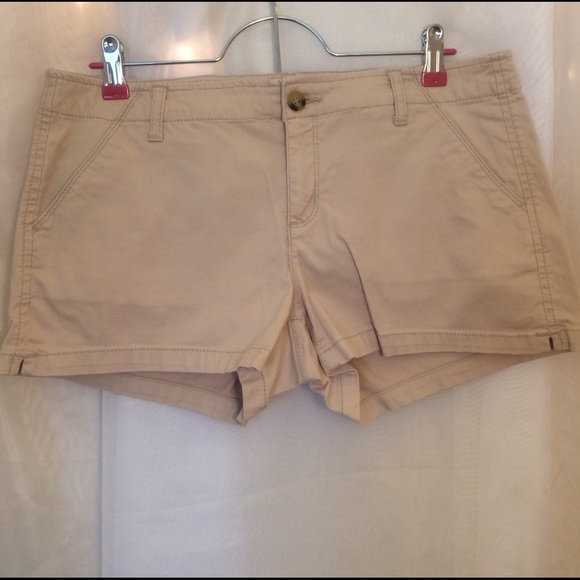ARIZONA Khaki Shorts - Picture 1 of 3