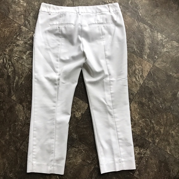 Express Columnist Crops - Picture 3 of 4