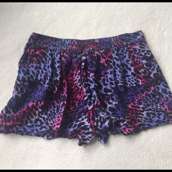 Decree Shorts - pink & purple decree shorts size XL Decree Shorts - pink & purple decree shorts size XL