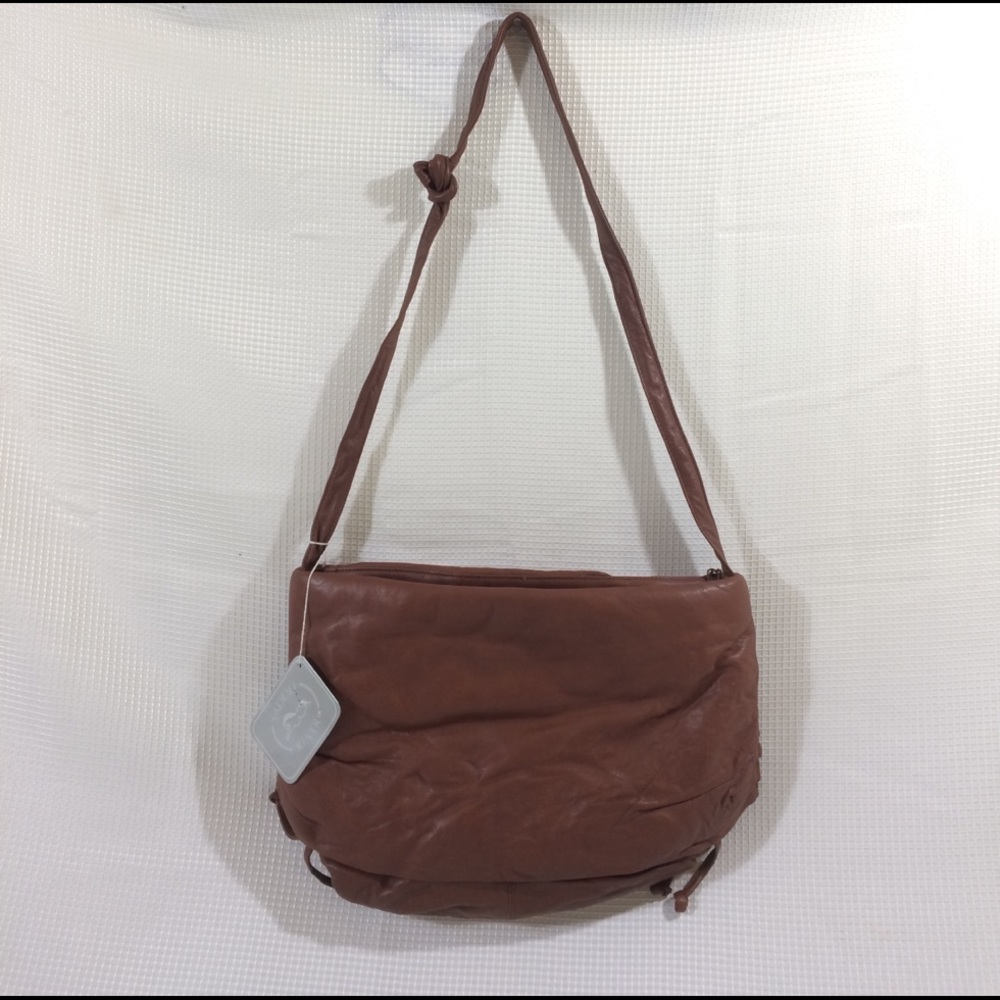 Vintage brown Saddle River purse