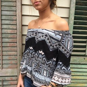 OFF/ON THE SHOULDER AZTEC PRINT TOP