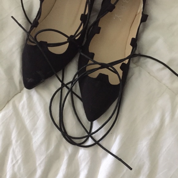 ✨ HP • Point Black Lace Up Sexy Flats • - Picture 4 of 4