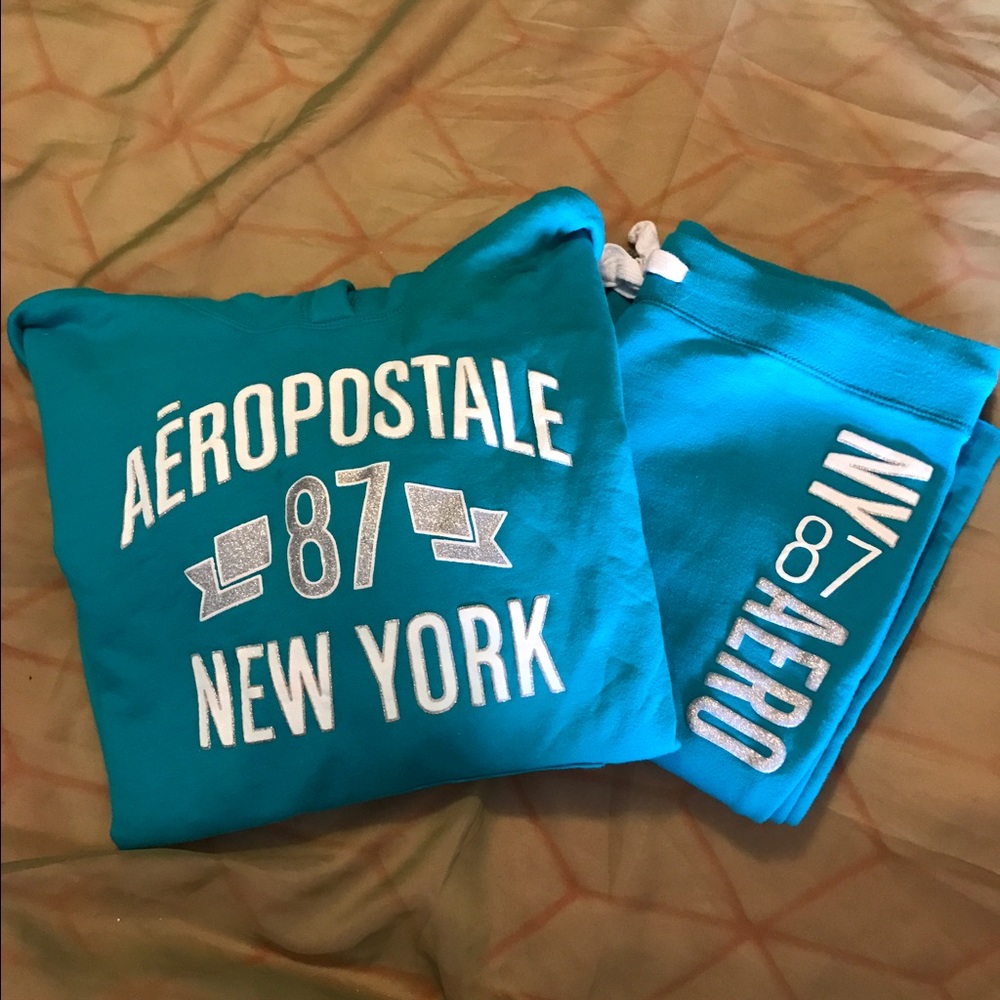 Aeropostale Sweatsuit