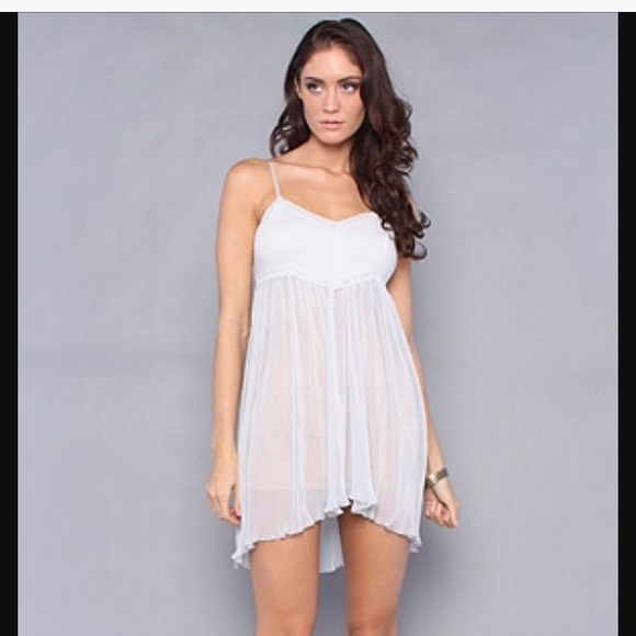 Free People Other - *SOLD*-NWT. Free People pleated slip