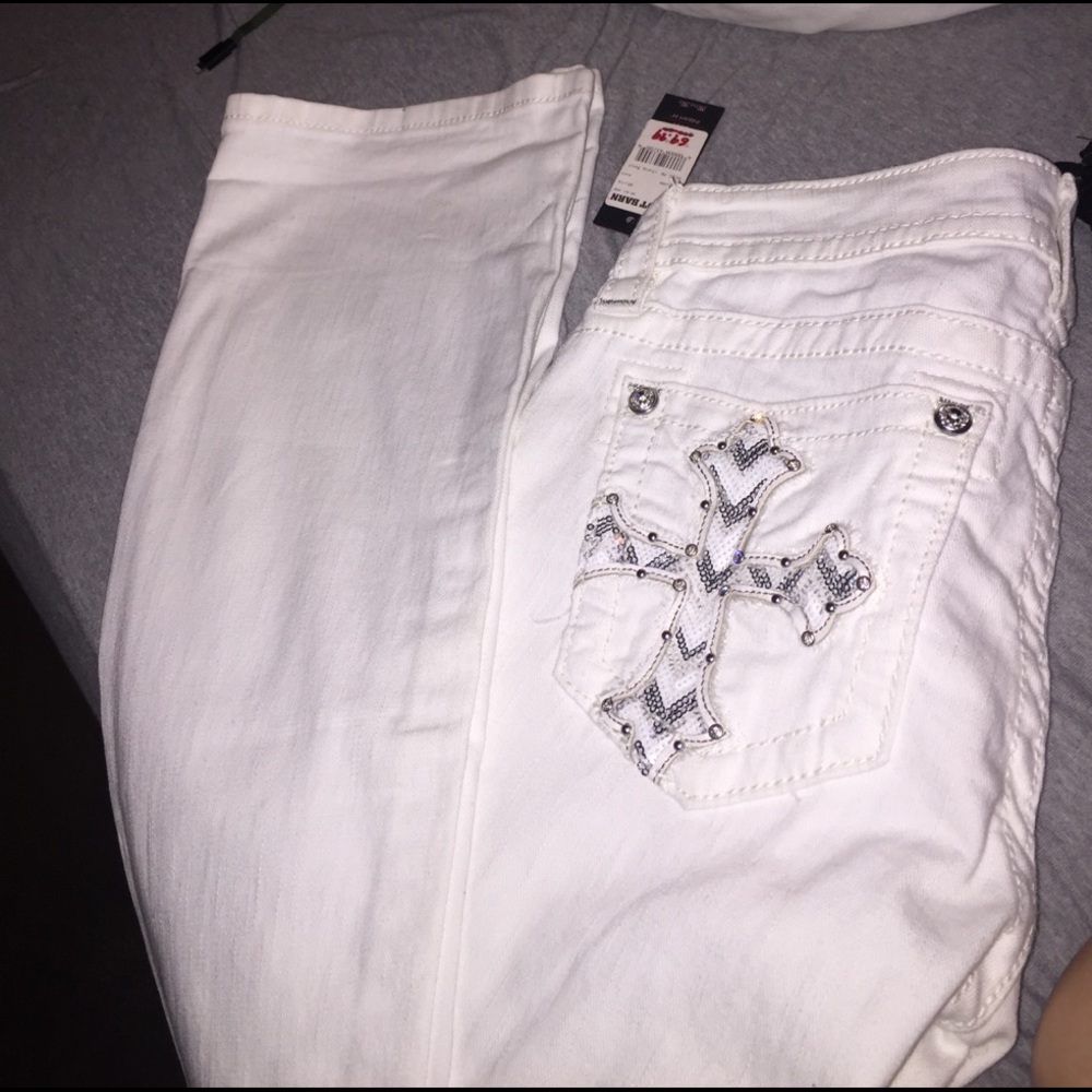 NWT white miss me jeans