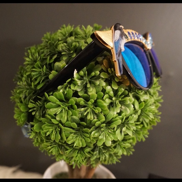 Anna-Karin Karlsson Magpie Cat-Eye Sunglasses - Picture 3 of 6