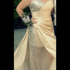 Nude/beige prom dress w/ original garment bag
