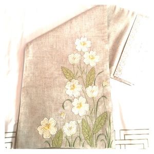 FREE Table Runner with Purchases over $75!