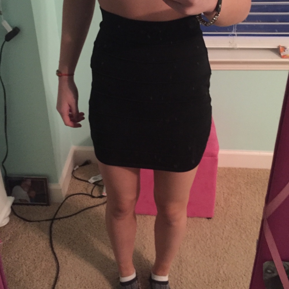 Tight fitted pencil skirt