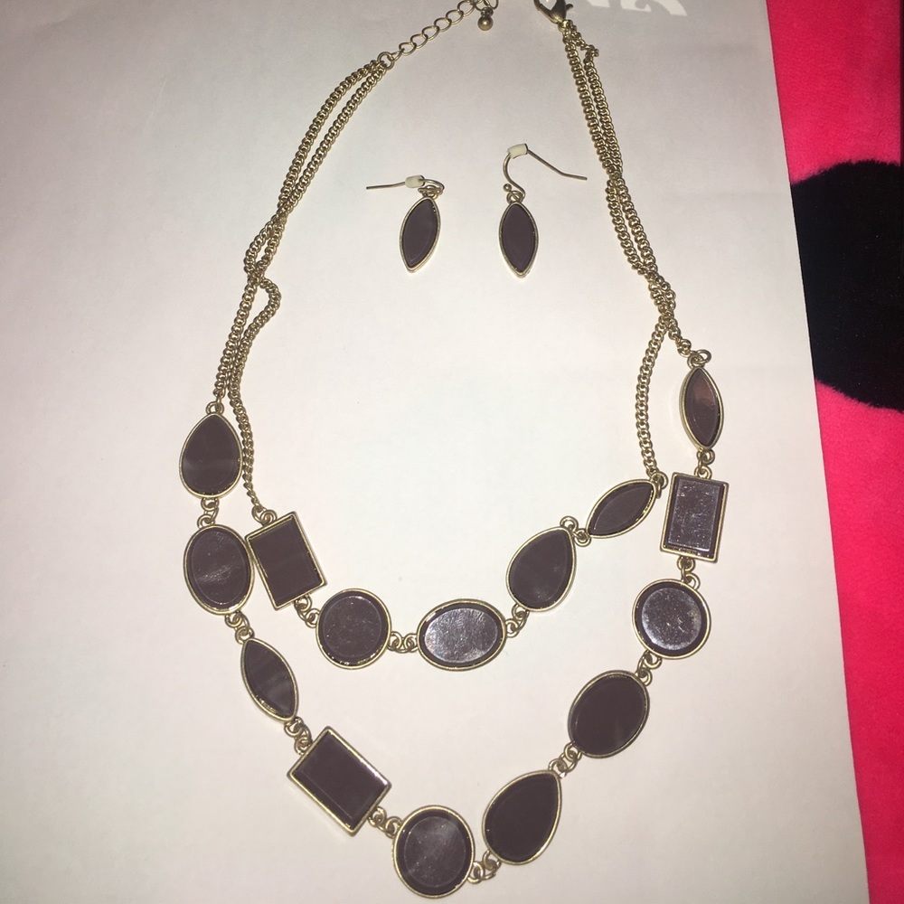 Necklace & Earring set