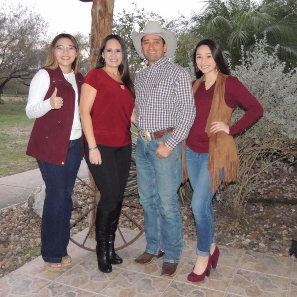 Meet your Posher, Maribel