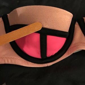 Victoria's Secret 32A the Flirt Bandeau Bikini top