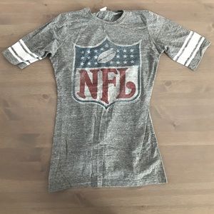 Womens NFL Top