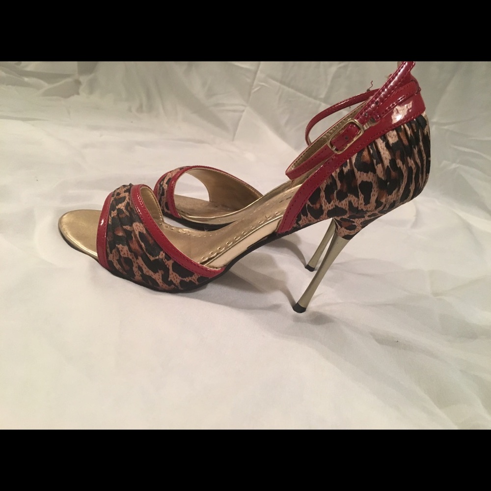 Red + Leopard Pump - Picture 3 of 4