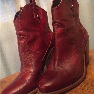 Jessica Simpson red booties