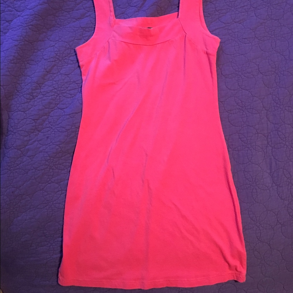 Bodycon pink mini dress