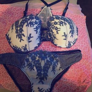 Bra and panty set, NWT!