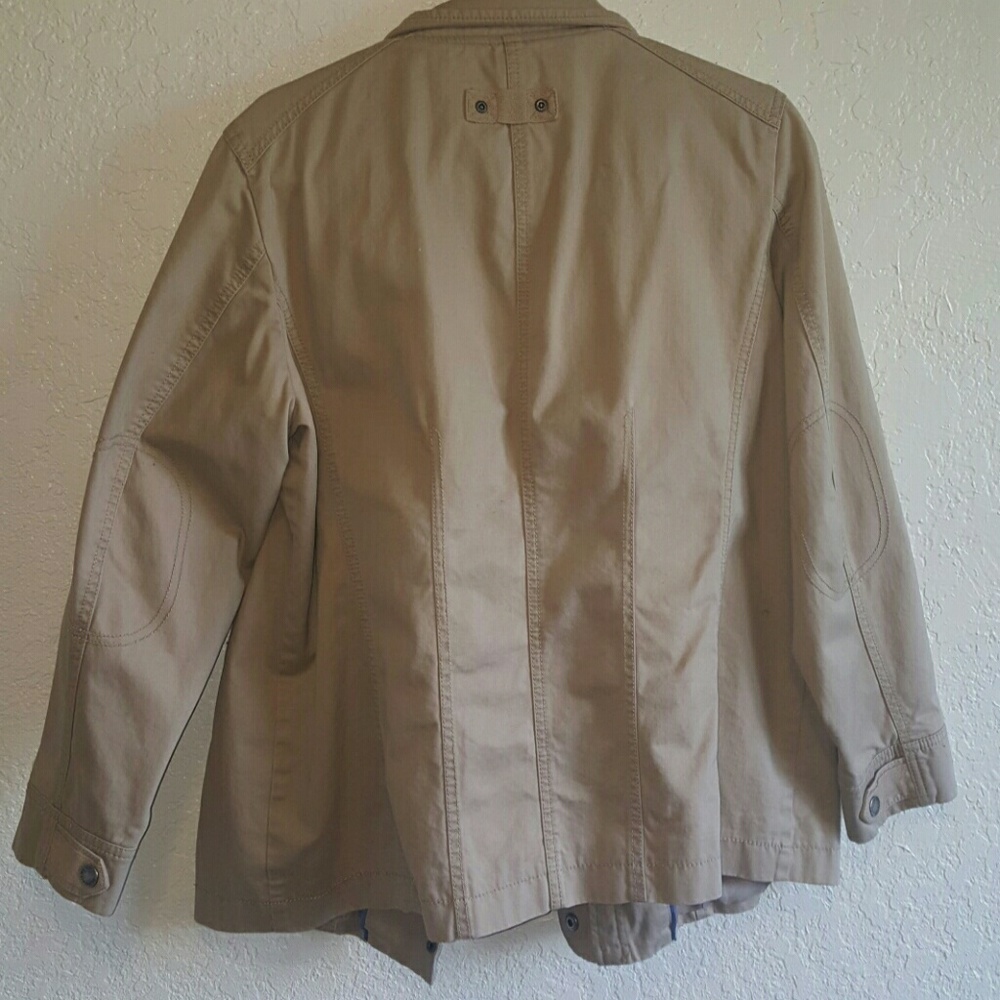 Tan Jacket - Picture 2 of 4