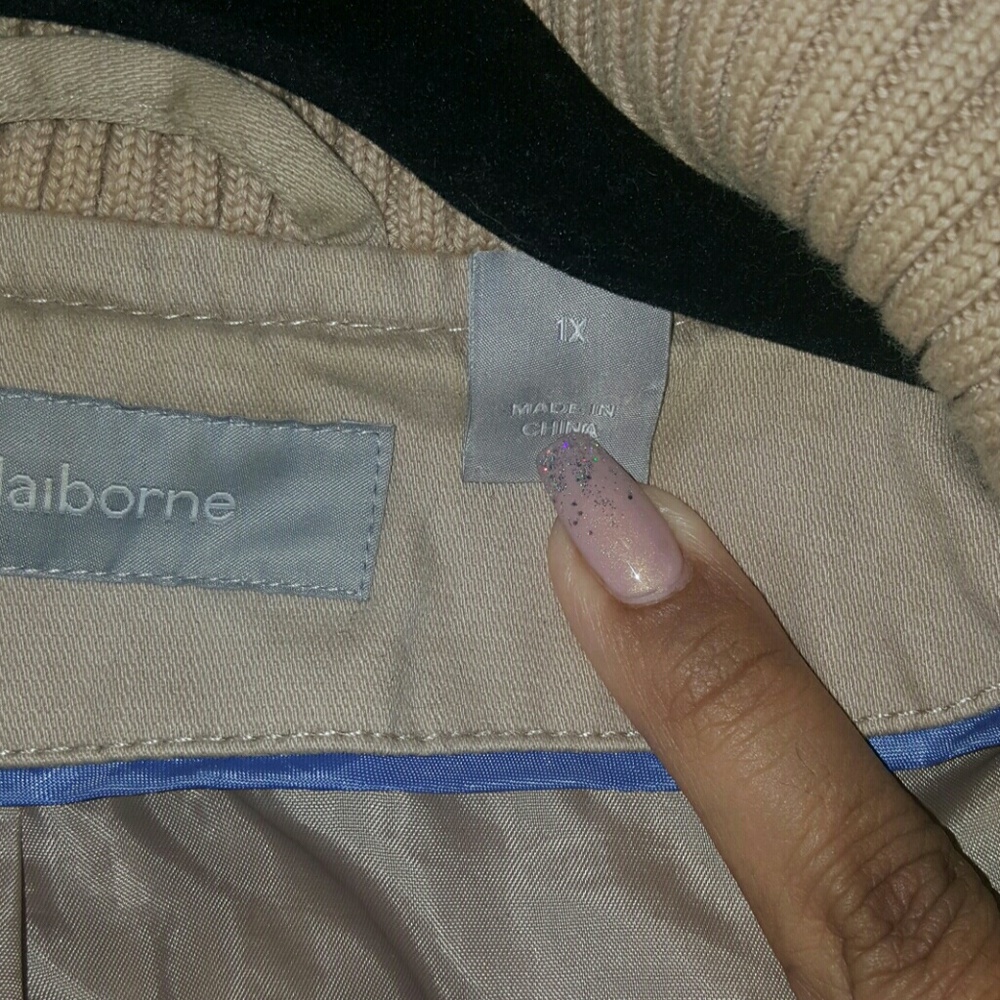 Tan Jacket - Picture 4 of 4