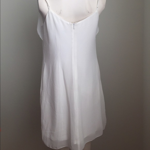 Guess white ruffle dress - Picture 5 of 7
