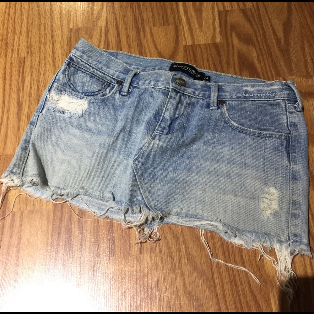 Abercombie destroyed denim skirt