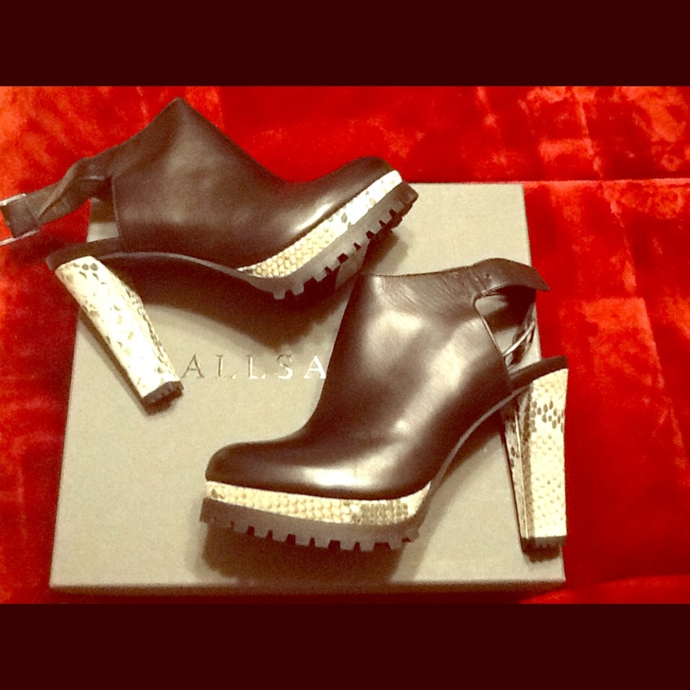 ⚡️All Saints Slingback Sarris Boots⚡️