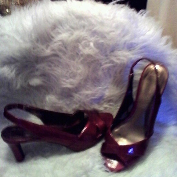 Shoes - Picture 1 of 2