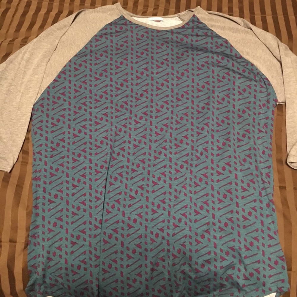 NWOT lularoe randy baseball tee