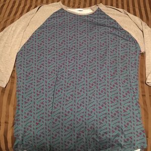 NWOT lularoe randy baseball tee