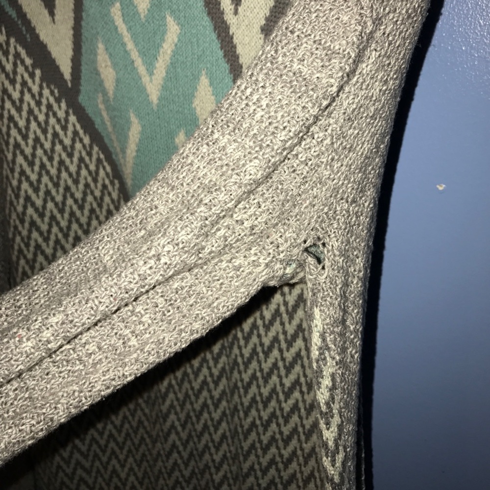 Sweater - Picture 2 of 2