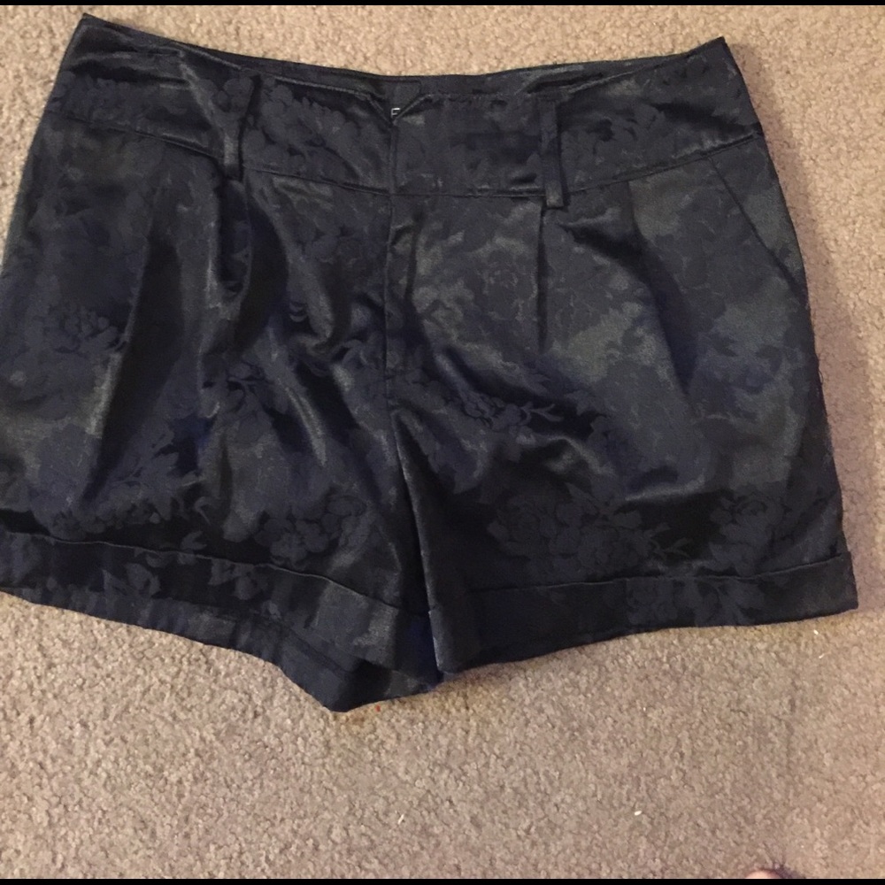 Black Floral Print Dress Shorts