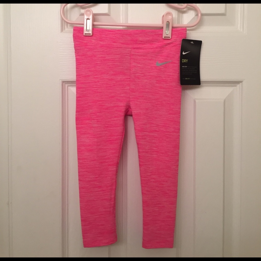 NWT Nike dri-fit leggings