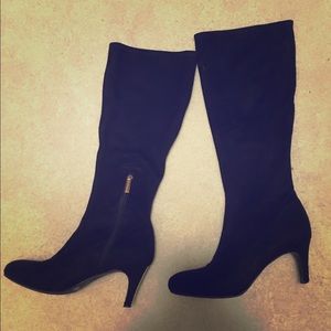 Black Faux Sued Boots