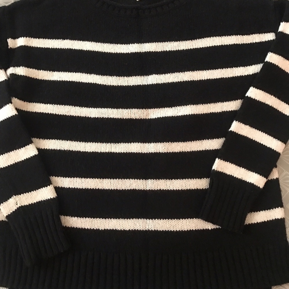 Cozy Black White Striped Loft Sweater M - Picture 3 of 8